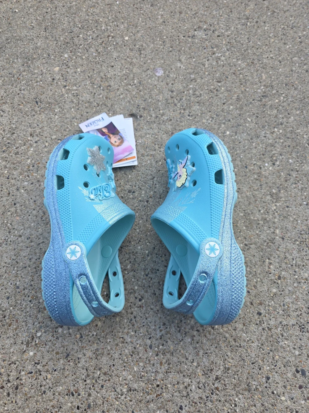 Croc X Disney Frozen Turquoise Kids Clog with Elsa Charms Youth 4y